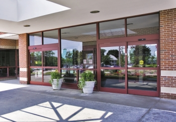 outside hospital automatic doors